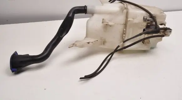 Volvo V60 Windshield washer fluid reservoir/tank 31416284