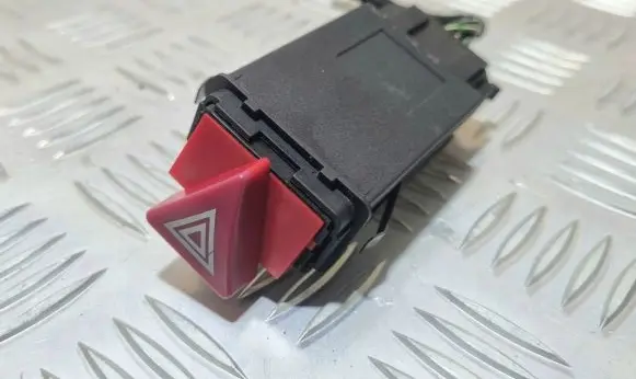 Audi A6 S6 C5 4B Hazard light switch 4B0941509