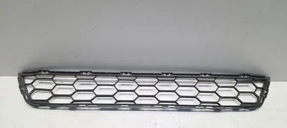 Volvo V40 Cross country Front bumper lower grill 31290945