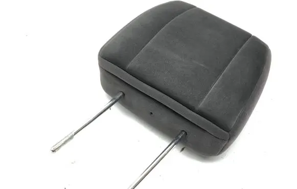 Mitsubishi Pajero Rear seat headrest 