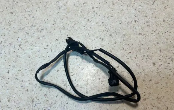 Audi A4 S4 B5 8D Outside/exterior temperature sensor 8D0820535