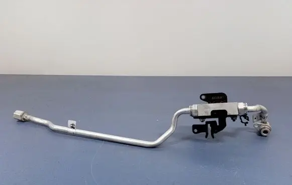 Alfa Romeo Stelvio Coolant level relay 670052354