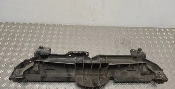Toyota Yaris Top upper radiator support slam panel