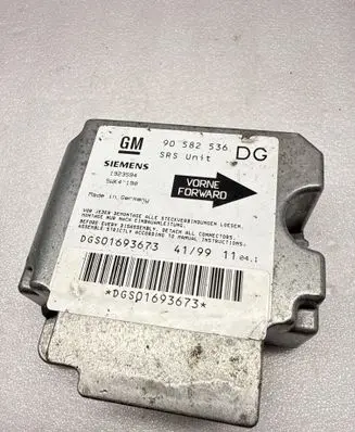 Opel Zafira A Airbag control unit/module 90582536 DGS01693673 5WK4190