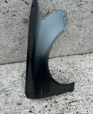 Audi A6 S6 C6 4F Fender