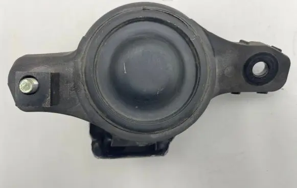 Subaru Outback (BT) Engine mount bracket 41022FL00A