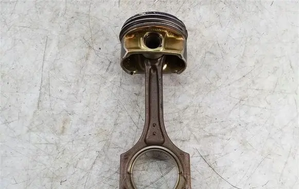 Volvo S80 Piston with connecting rod 