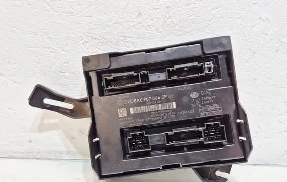 Audi Q5 SQ5 8R Comfort/convenience module 8K0907064GP