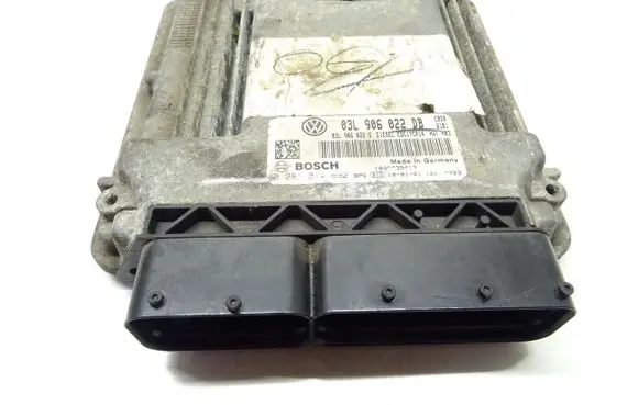 Volkswagen Golf VI Engine control unit/module ECU 03L906022DB