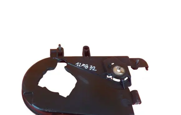 Land Rover Discovery 3 - LR3 Timing chain cover 7H2Q6A247JA