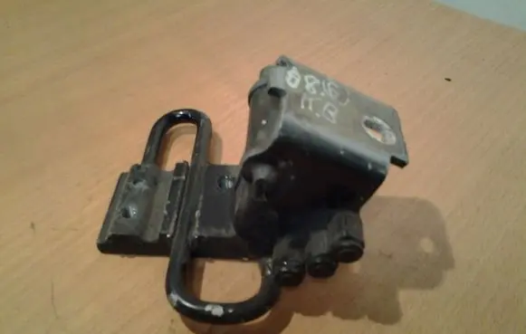Audi A8 S8 D3 4E Rear door lower hinge 4F1833411