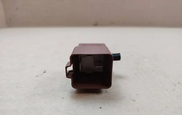 Peugeot 3008 I Other relay 17325003001