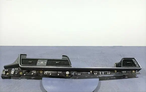 Dashboard side air vent grill/cover trim