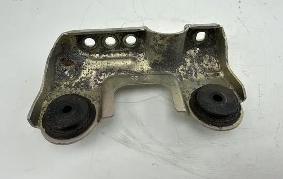 Toyota Yaris Cross Hybrid/electric vehicle battery bracket