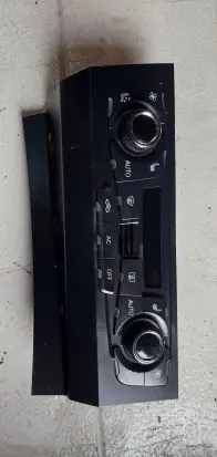 Audi A5 8T 8F Climate control unit 8T2820043