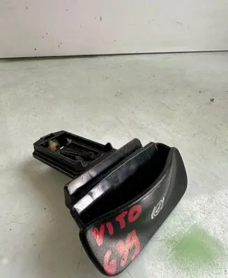 Mercedes-Benz Vito Viano W639 Hand brake release handle A6394270012