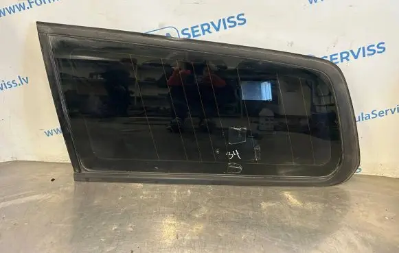 Volvo V70 Rear side window 30674857 30674855