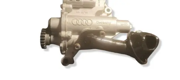 Seat Leon (5F) Oil pump 06H115105