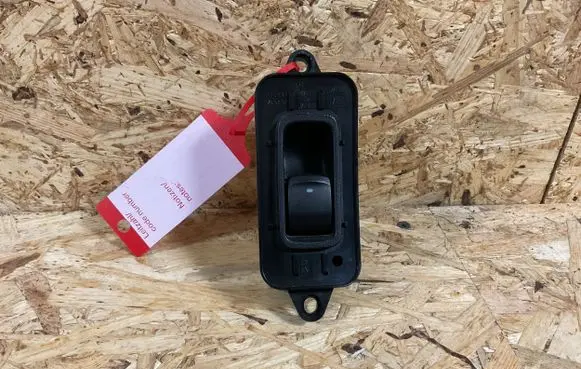 Subaru Legacy Electric window control switch 94266
