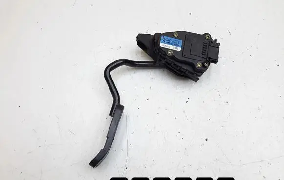 Seat Alhambra (Mk1) Accelerator throttle pedal 7m3723507b