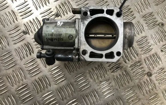 BMW 7 E38 Throttle valve 1745207