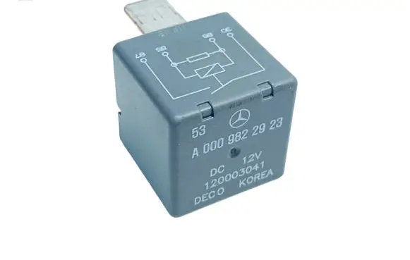 Mercedes-Benz GLC C253 Other relay A0009822923