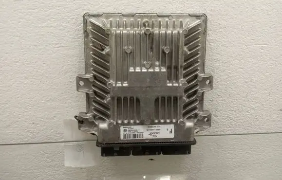 Jaguar S-Type Engine control unit/module 6R8Q12A650FE 5WS40385ET