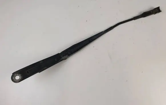 Mercedes-Benz ML W164 Front wiper blade arm A1648200540