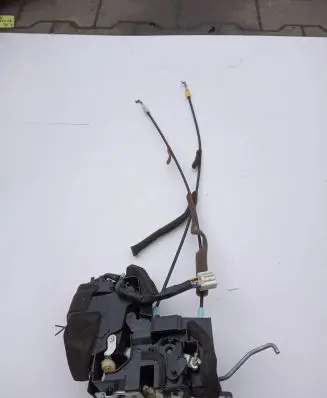 Mazda CX-7 Front door lock