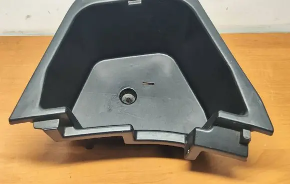 Toyota Prius (XW20) Glove box in trunk 