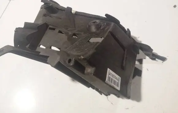 Renault Kangoo I Battery box tray 8200129134