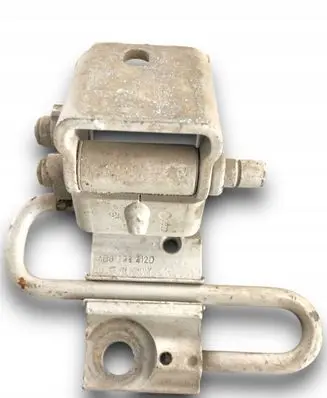Skoda Octavia Mk2 (1Z) Rear door lower hinge 4B0833412D
