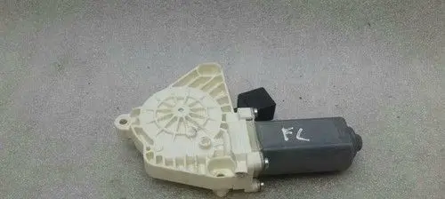 Mercedes-Benz S C217 Front door window regulator motor A2079061200