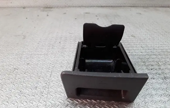 Chevrolet Aveo Car ashtray