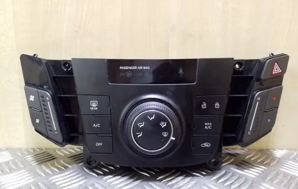 Hyundai i40 Climate control unit 972503ZRC0 972503ZXXX