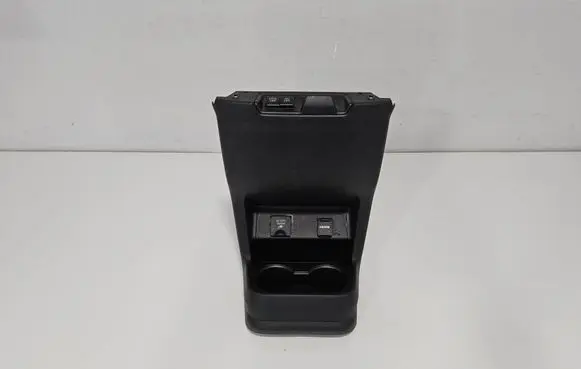 Other center console (tunnel) element