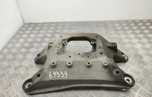 Audi A4 S4 B8 8K Gearbox mounting bracket 8K0399263AF