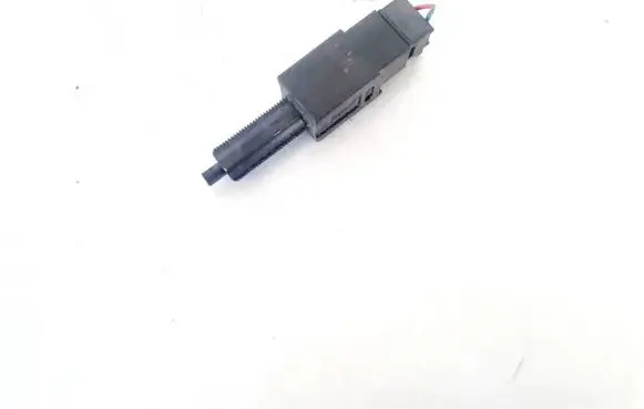 Nissan Note (E11) Brake pedal sensor switch