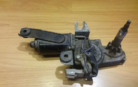 Hyundai Accent Rear window wiper motor 9870022000 WR108SC