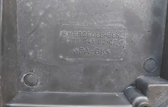 Mercedes-Benz CLK A208 C208 Fuse box cover 2085450008