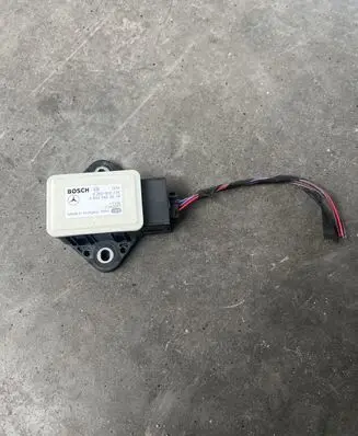 Mercedes-Benz E A207 ESP acceleration yaw rate sensor A0055422618 0055422618