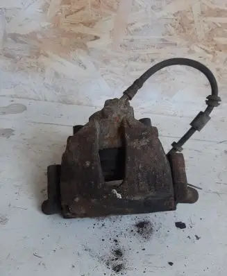 Volvo V50 Front brake caliper