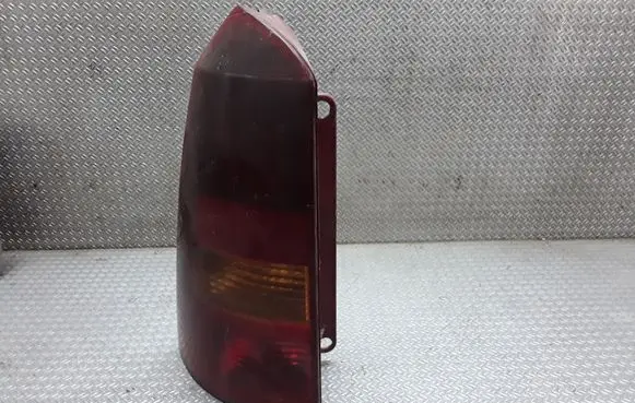 Ford Focus Rear/tail lights XS4X13N004EC