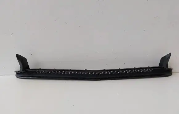 Mercedes-Benz B W246 W242 Front bumper lower grill 2468850053