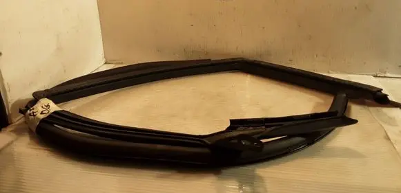 Audi A7 S7 4G Rear door rubber seal (on body) 4G8845696 4G8833707A