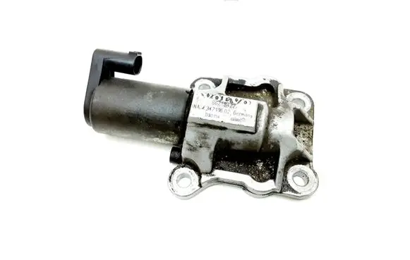 Volvo S60 Turbo solenoid valve 8670422