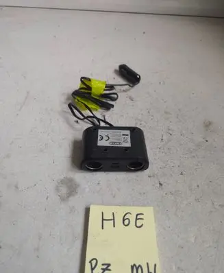 Volkswagen Golf IV Cigarette lighter front 23847238