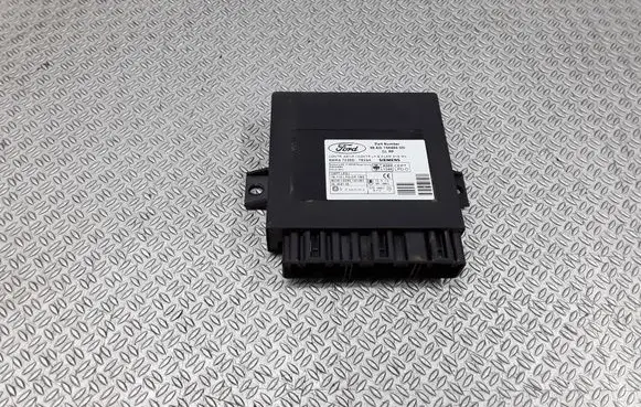 Ford Focus Comfort/convenience module 98AG15K600DD 5WK47230D