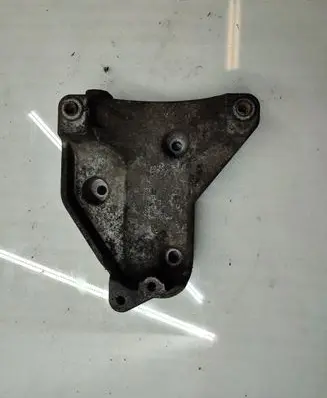 BMW X5 E70 A/C compressor mount bracket 7799863
