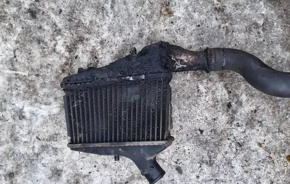 Honda CR-V Intercooler radiator